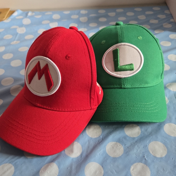 Mario Baseball Cap - Picture 3 of 4